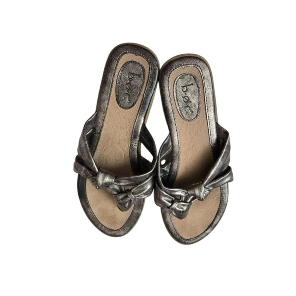 B.O.C. silver Pewter Metallic twist Knot women's sandals size 8 slip‎ on